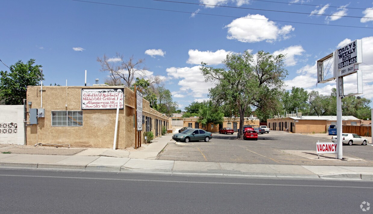 Central West Apartaments - Central West Apartments