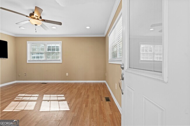 Foto del edificio - 159 Walnut St NW