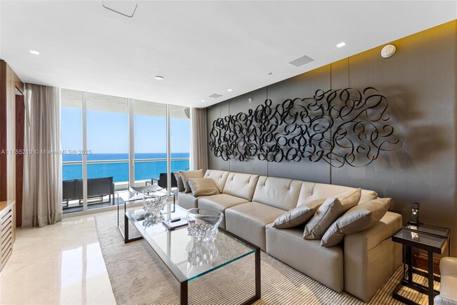 Building Photo - 17875 Collins Ave