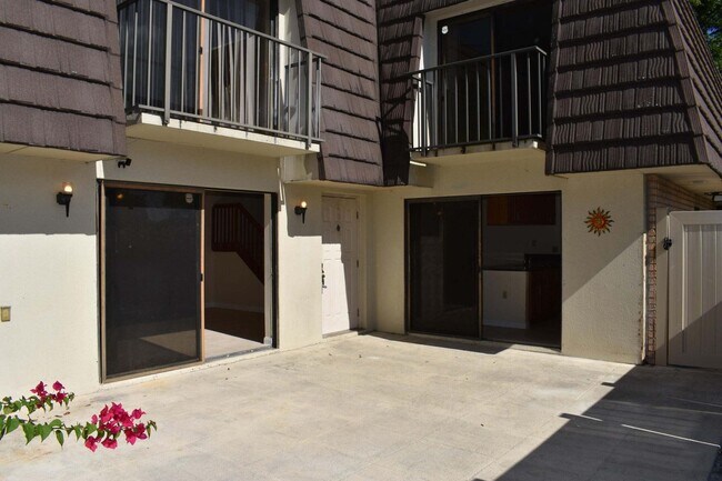 Building Photo - 7706 77th Way