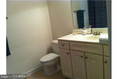 Foto del edificio - 621 Cobblestone Blvd