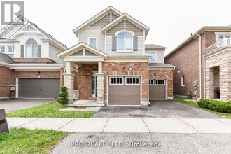 Building Photo - 525 LANGHOLM St