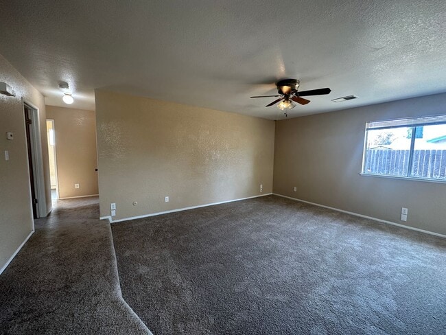 Building Photo - 1813 Lobero Ln