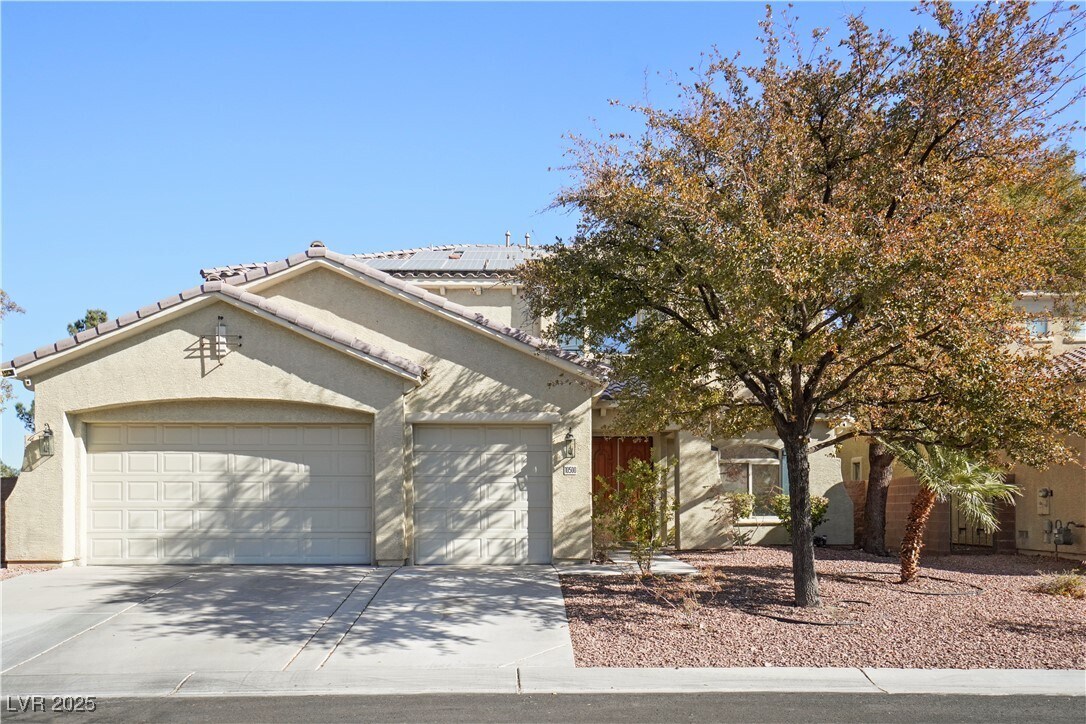 Foto principal - 10500 Eagle Nest St