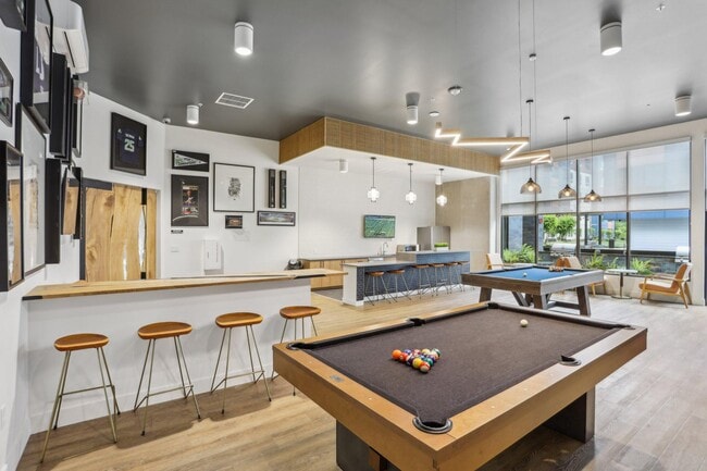 Building Photo - The Woods at Alderwood