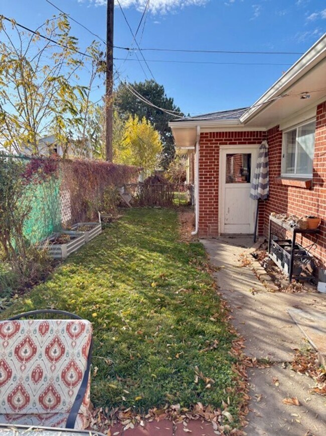 Foto del edificio - Charming Brick Duplex in Quiet Boise Neighborhood