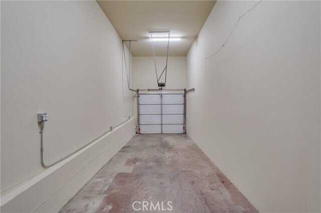 Foto del edificio - 952 W 18th St