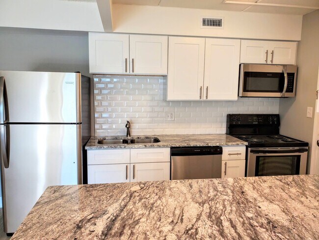 Foto del edificio - 8141 W 84th Pl