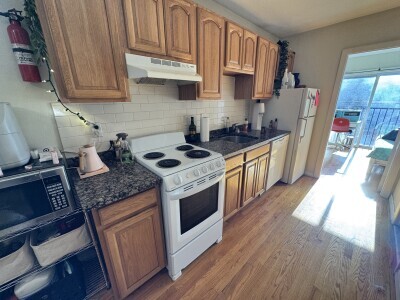 Building Photo - 21 Symphony Rd