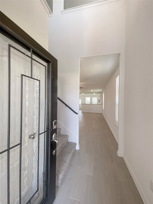 Building Photo - 8014 Chukka Dr