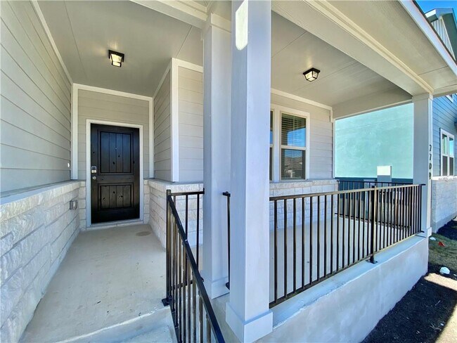 Building Photo - 2709 Grizzly Wy