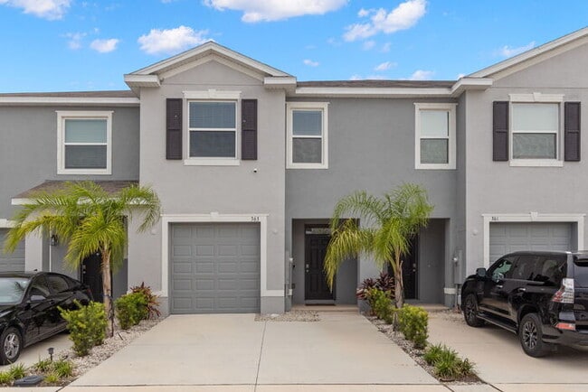 LIKE NEW Townhome For Rent in Mangrove Point! - LIKE NEW Townhome For Rent in Mangrove Point!
