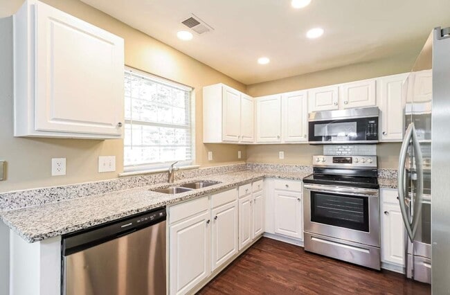 Building Photo - 10829 Northgate Trail Dr