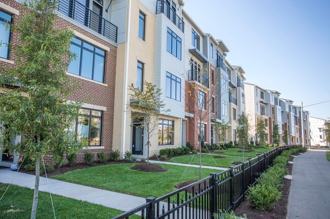 Building Photo - 1516 Ribbon Limestone Ter SE