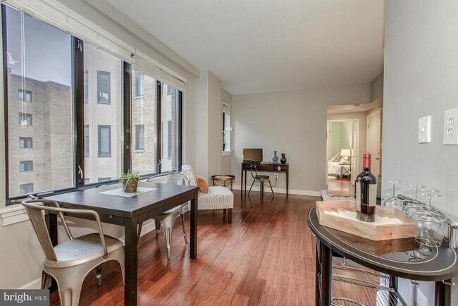 Foto del edificio - 1701 16th St NW