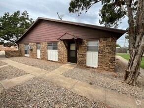 Building Photo - 113 Sasser Dr