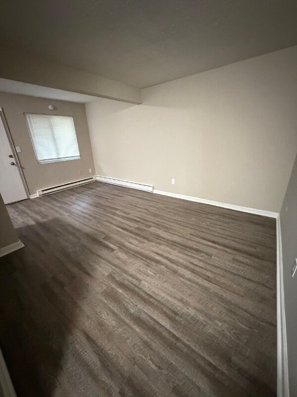 Foto del edificio - 516 Massillon Rd