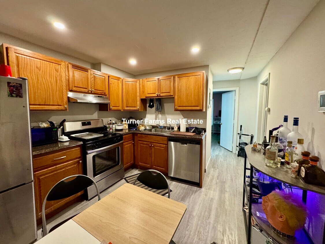 Foto principal - 70 Hammond St