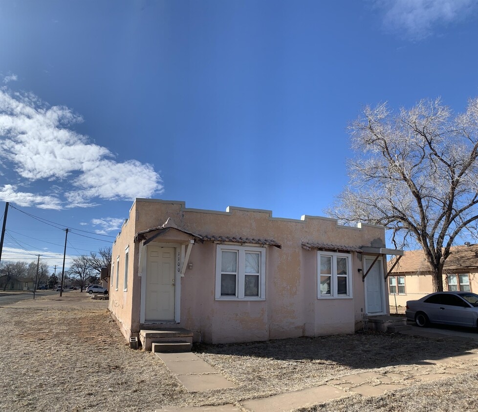 Primary Photo - 1100 Wallace St