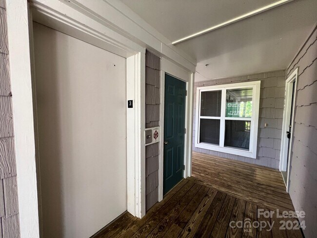 Foto del edificio - 7840 Village Harbor Dr