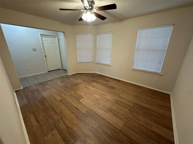 Foto del edificio - 10427 Hamlet Vale Ct