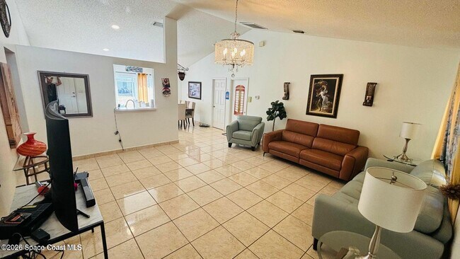 Foto del edificio - 815 Tyrol Ave NW