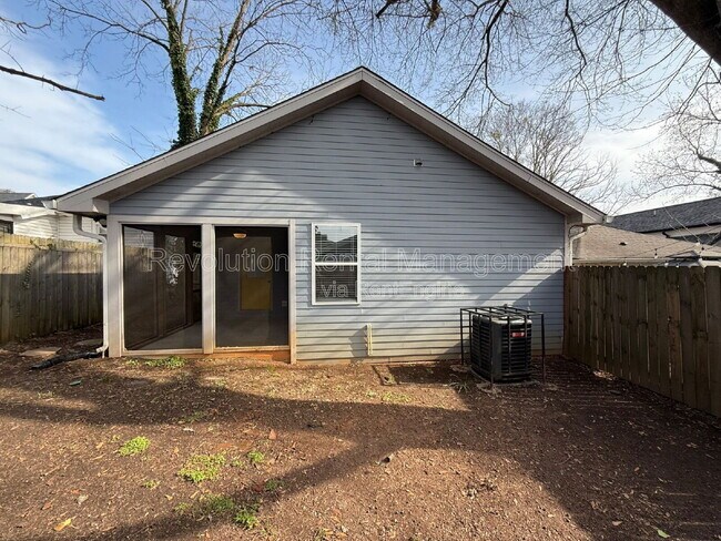 Building Photo - 40 Booker St NW