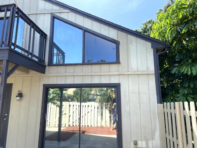 Building Photo - 1587 39th Ave