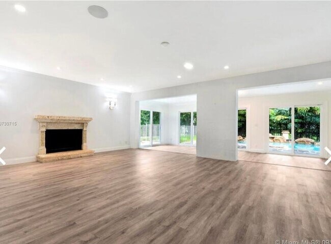 Foto del edificio - 1000 SW 19th St