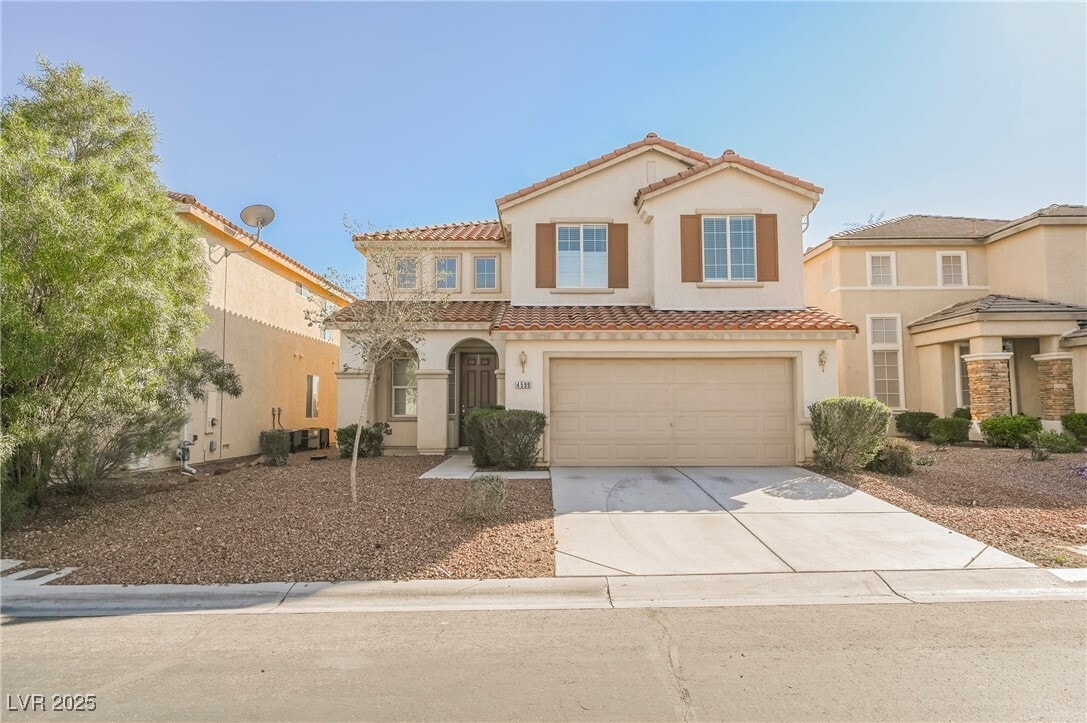 Foto principal - 4599 Deer Forest Ave