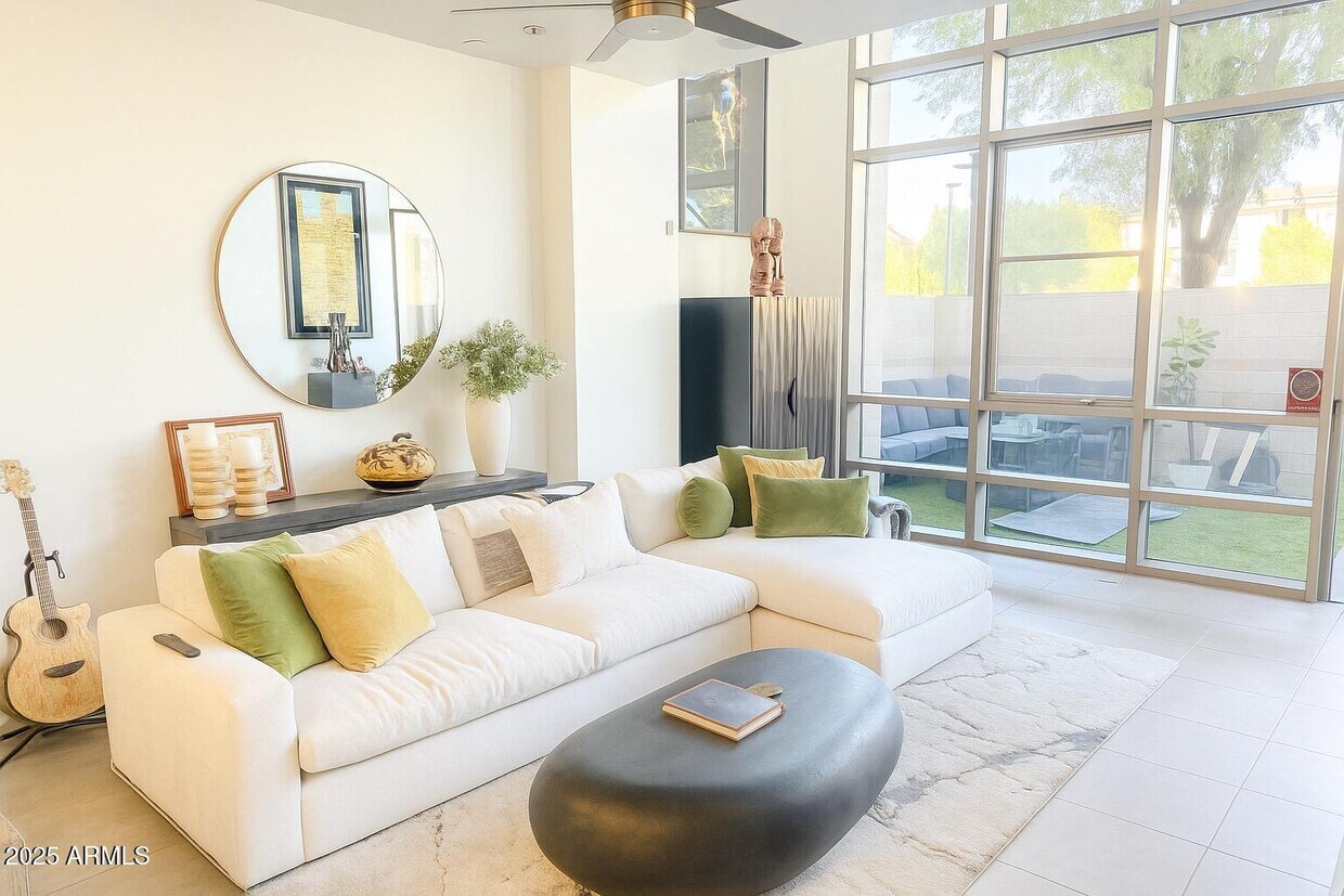 Foto principal - 15215 N Kierland Blvd