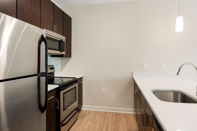 Building Photo - Cortland Ballston