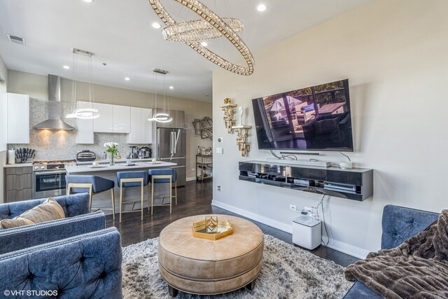 Livingroom #2 - 1802 S State St