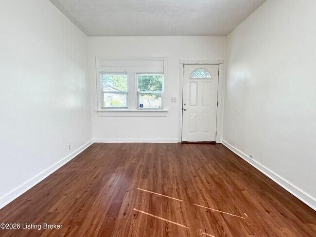 Foto del edificio - 924 Burton Ave