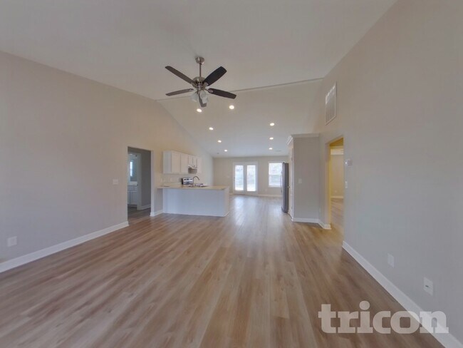 Foto del edificio - 5003 Morning Dove Ln