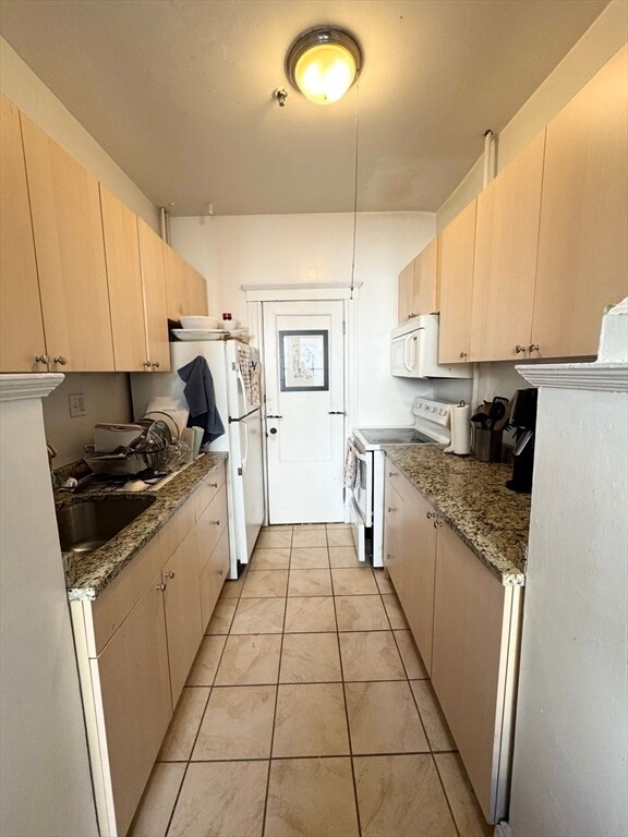 Foto del edificio - 70 Fenway