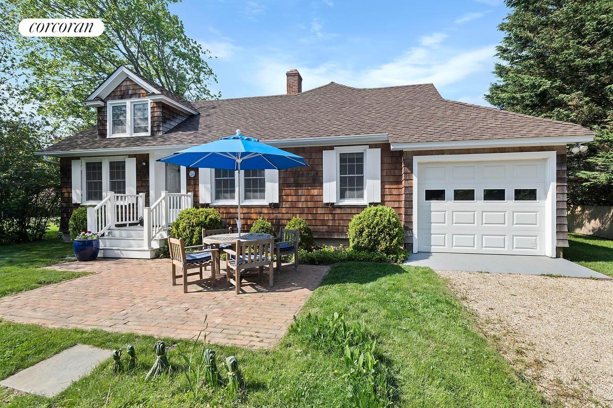 Primary Photo - 40 Meadow Way