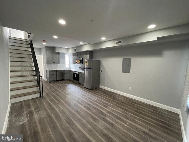 Building Photo - 2128 N 9th St