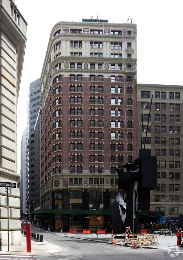 Primary Photo - William Street Residence  / New School