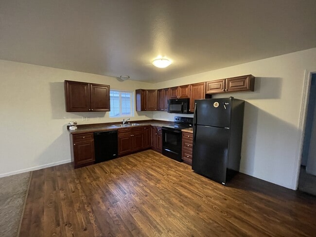 Building Photo - 3830 S Lance B Cir