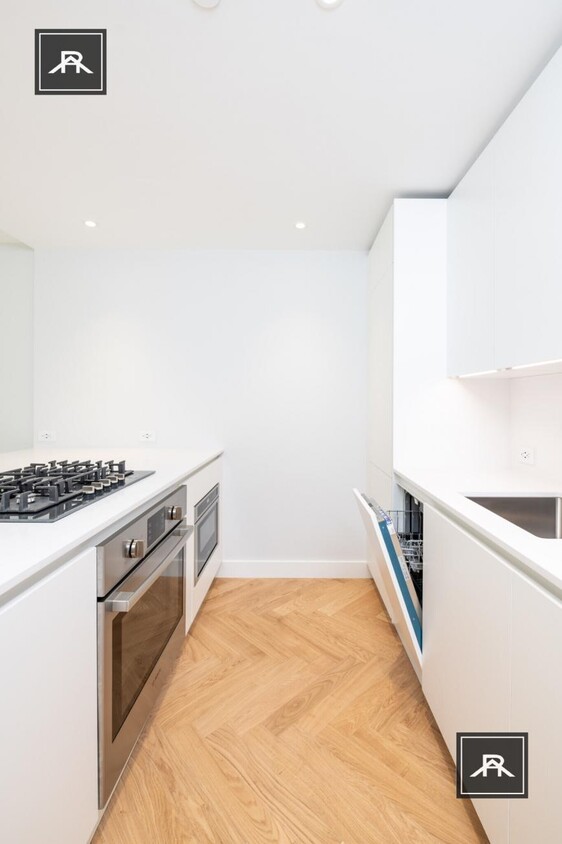 Foto principal - 1 bedroom in Boston MA 02116
