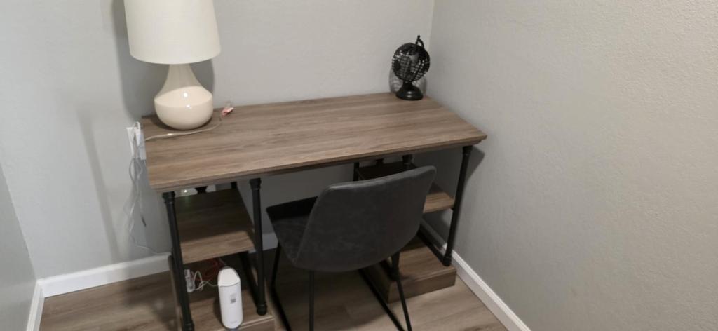 Foto del edificio - 2132 Maple St