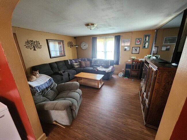 Foto del edificio - 2 Bedroom single family in Marshfield