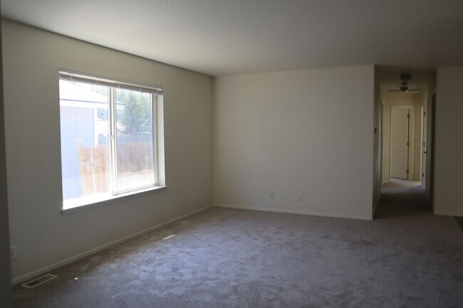 Foto del edificio - Duplex in Post falls