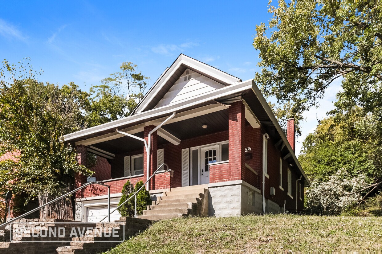 Foto principal - 2632 Queen City Ave