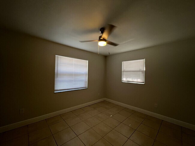 Foto del edificio - 2/1 Duplex