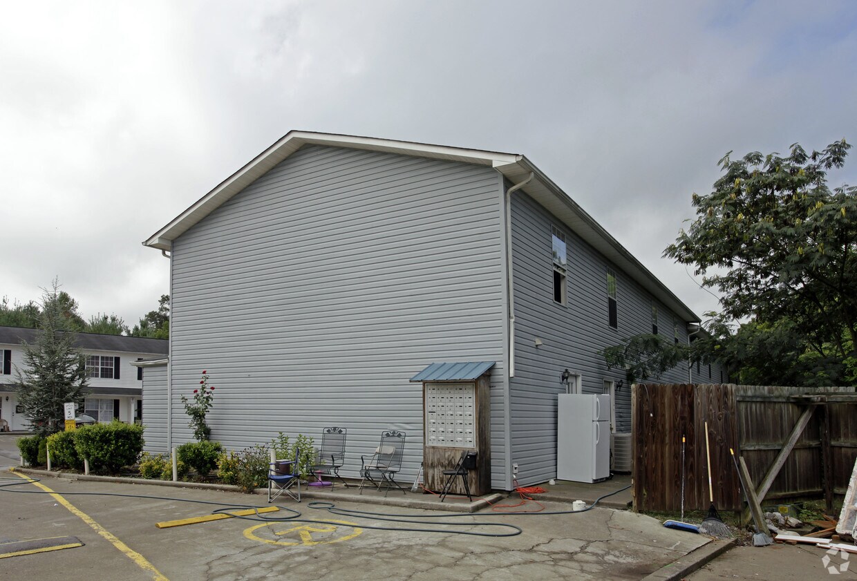 Building Photo - Sophia Gardens Townhomes