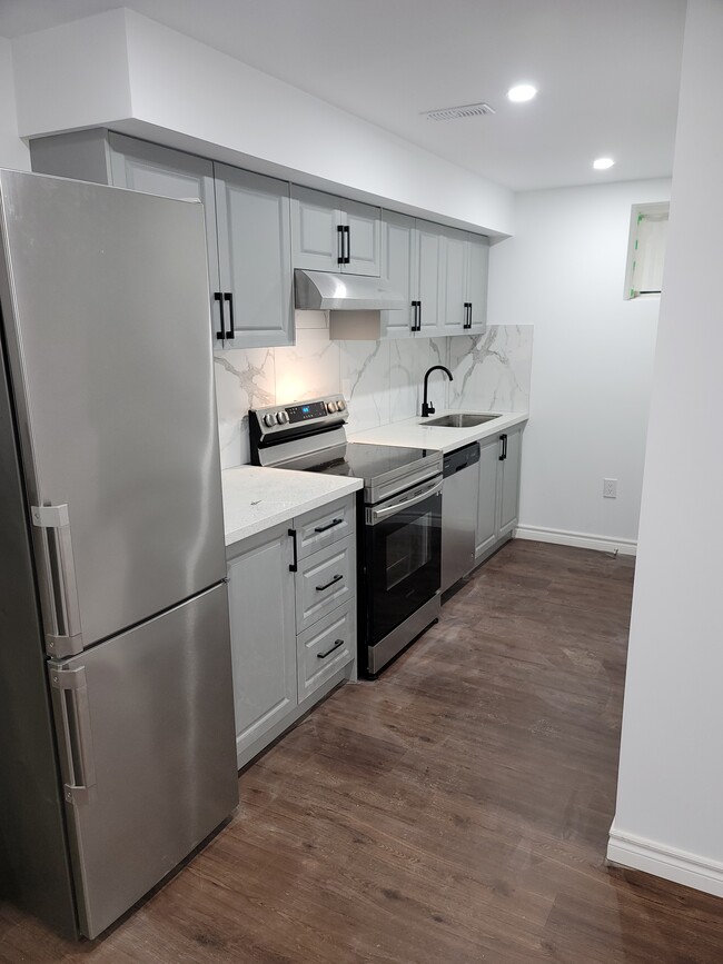 Kitchen Area - 27 Beaverdams Dr