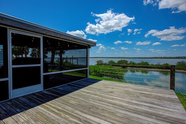 Building Photo - 6347 Salado Rd