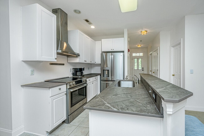 Building Photo - 7331 Indigo Palms Way